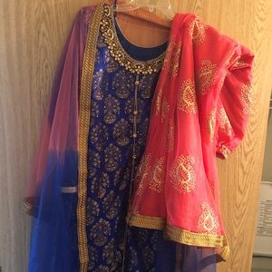 Indian pakistani dress